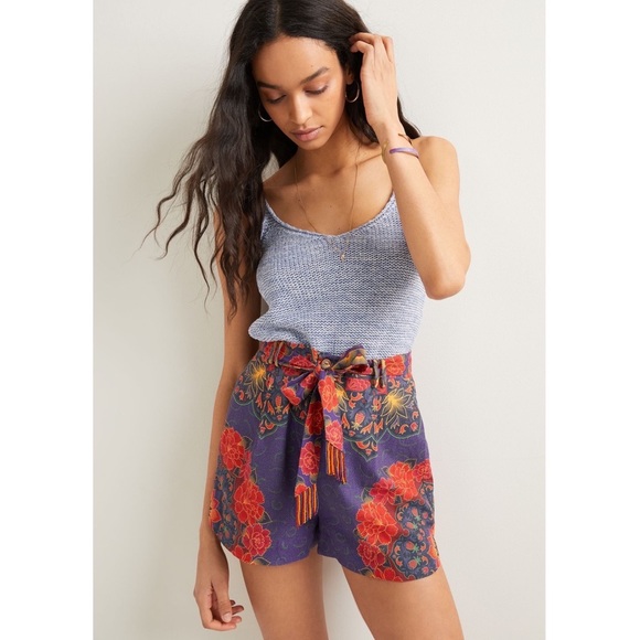 Anthropologie Pants - NWT Anthropologie Farm Rio Printed Floral Shorts Size XS Purple Linen New